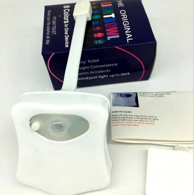 Lampe LED pour la cuvette des toilettes avec capteur de mouvement – Image 7